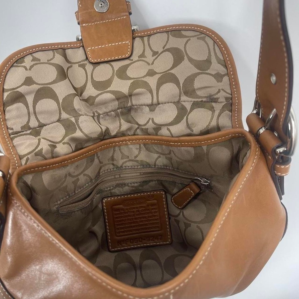 Vintage Y2K Coach Soho Bag Shoulder Purse British Tan Rare Buckle Leather 9247 - Picture 7 of 8
